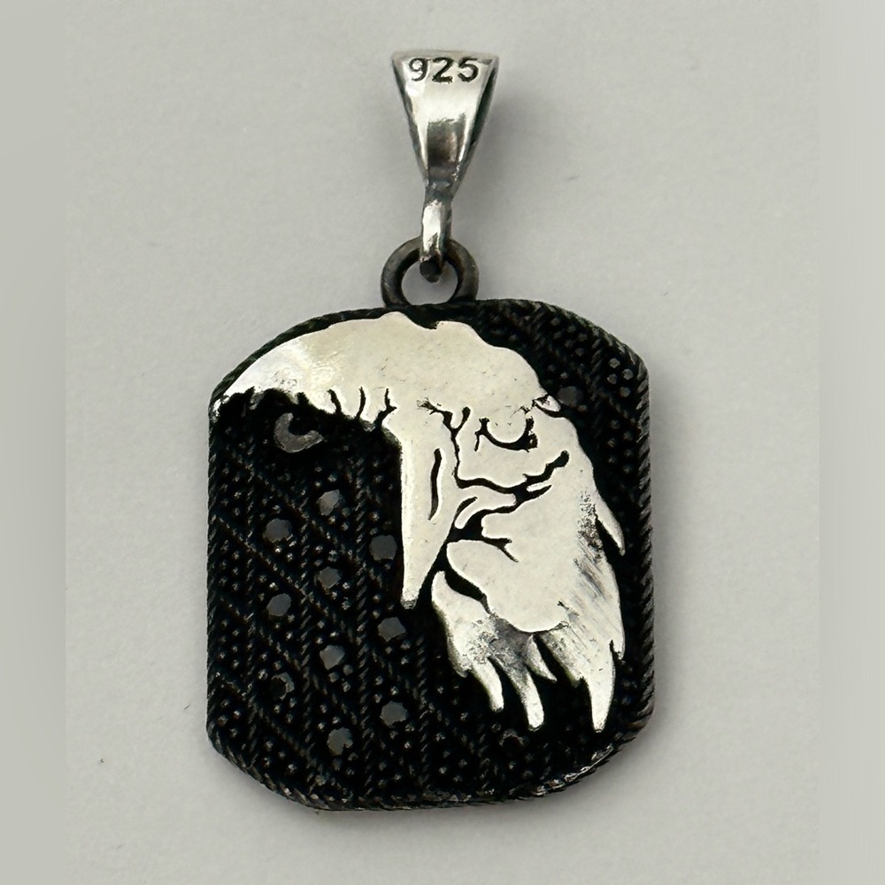 925 Silver eagle pendant with black cz